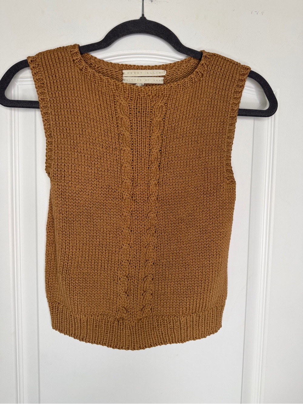 Vintage RARE 90’s Hand Knit Perry Ellis 100% Cotton Cable Knit Sweater Tank Sz M